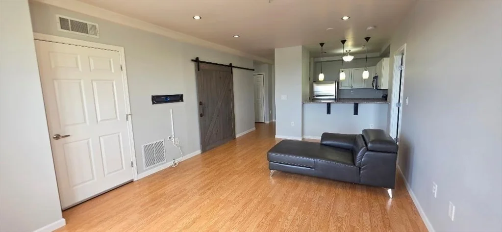 1 bed, 1 bath apartment for rent at 1 Cityview Ln Unit 602, Quincy — photo 8 of 34