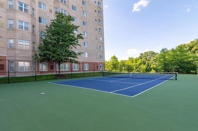 2 bed, 2 bath apartment for rent at 1 Cityview Ln Unit 806, Quincy — photo 8 of 15