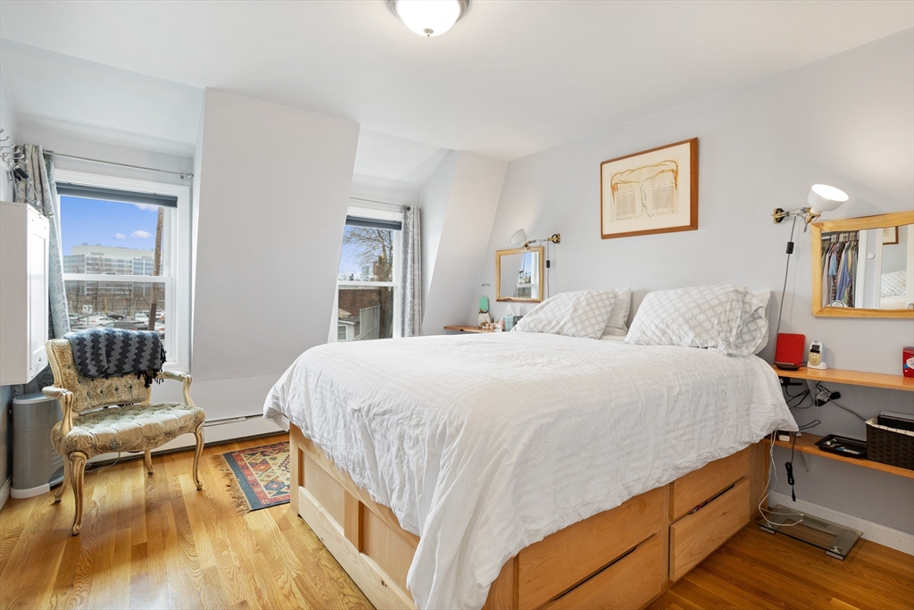 2 bed, 1.5 bath apartment for rent at 1 Clark St Unit 1B, Ward Two — photo 23 of 33