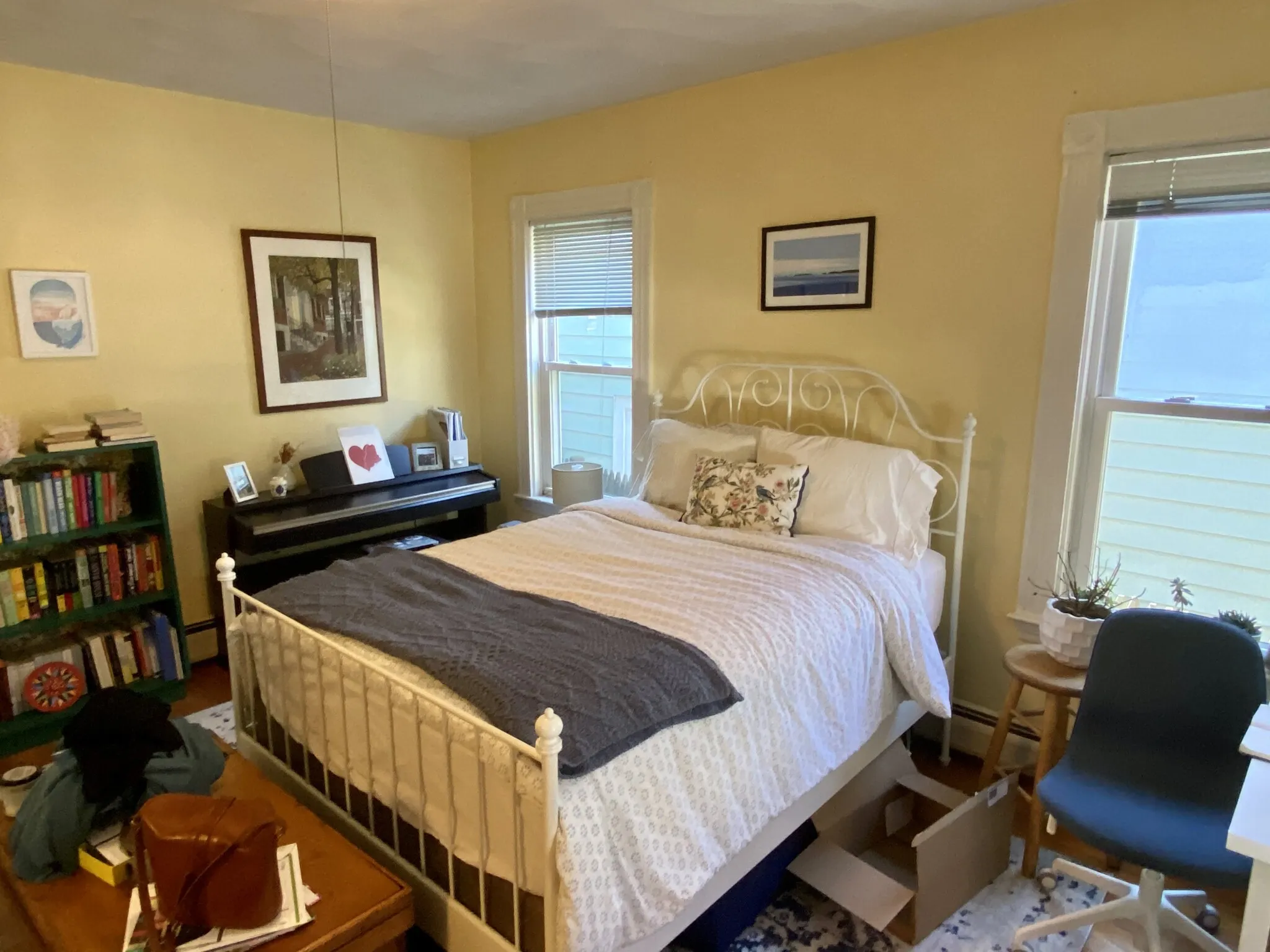 2 bed, 1 bath apartment for rent at 1 Clifton St Unit 1, Powder House Square — photo 9 of 16