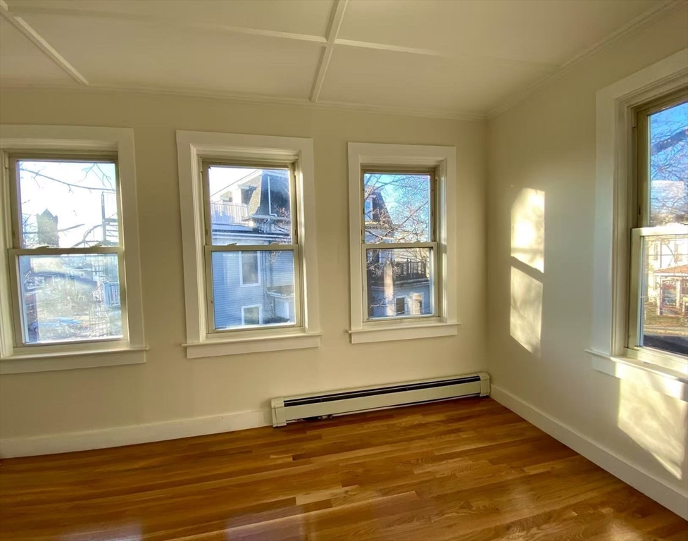 3 bed, 1 bath apartment for rent at 1 Clinton St Unit 2, Haverhill — photo 10 of 16