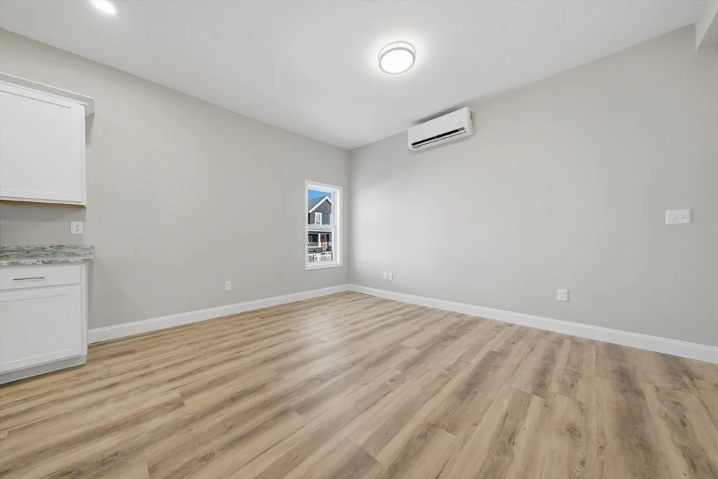 3 bed, 1 bath apartment for rent at 1 Clough St Unit 1, Lynn — photo 13 of 27