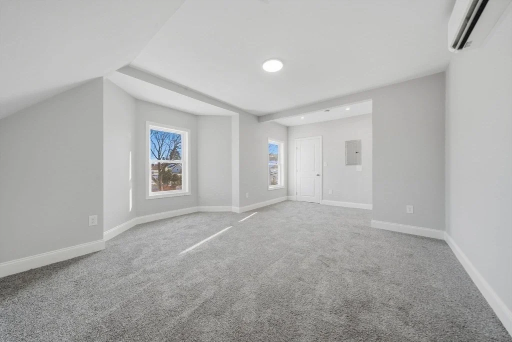3 bed, 1 bath apartment for rent at 1 Clough St Unit 1, Lynn — photo 19 of 27