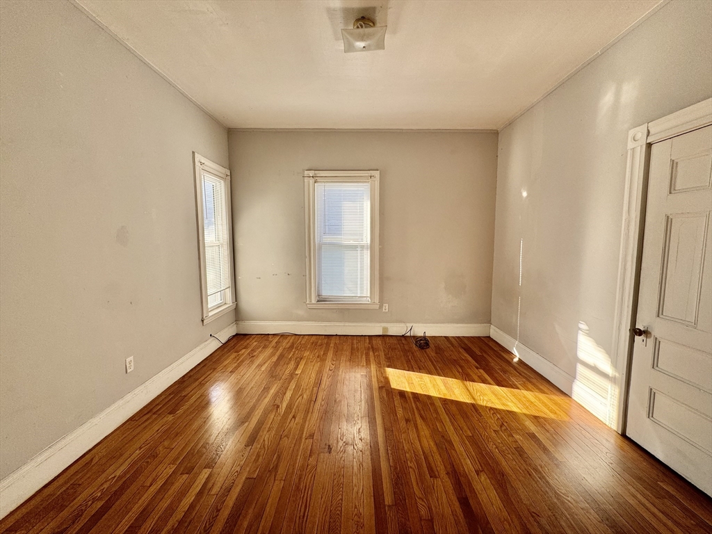 4 bed, 1 bath apartment for rent at 1 Cobden St Unit 2, Boston — photo 14 of 24
