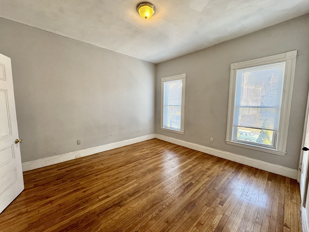 4 bed, 1 bath apartment for rent at 1 Cobden St Unit 2, Boston — photo 13 of 24