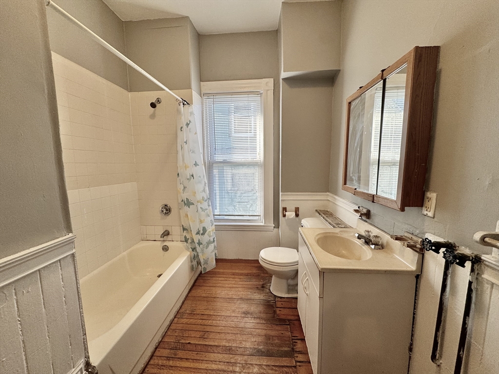4 bed, 1 bath apartment for rent at 1 Cobden St Unit 2, Boston — photo 19 of 24