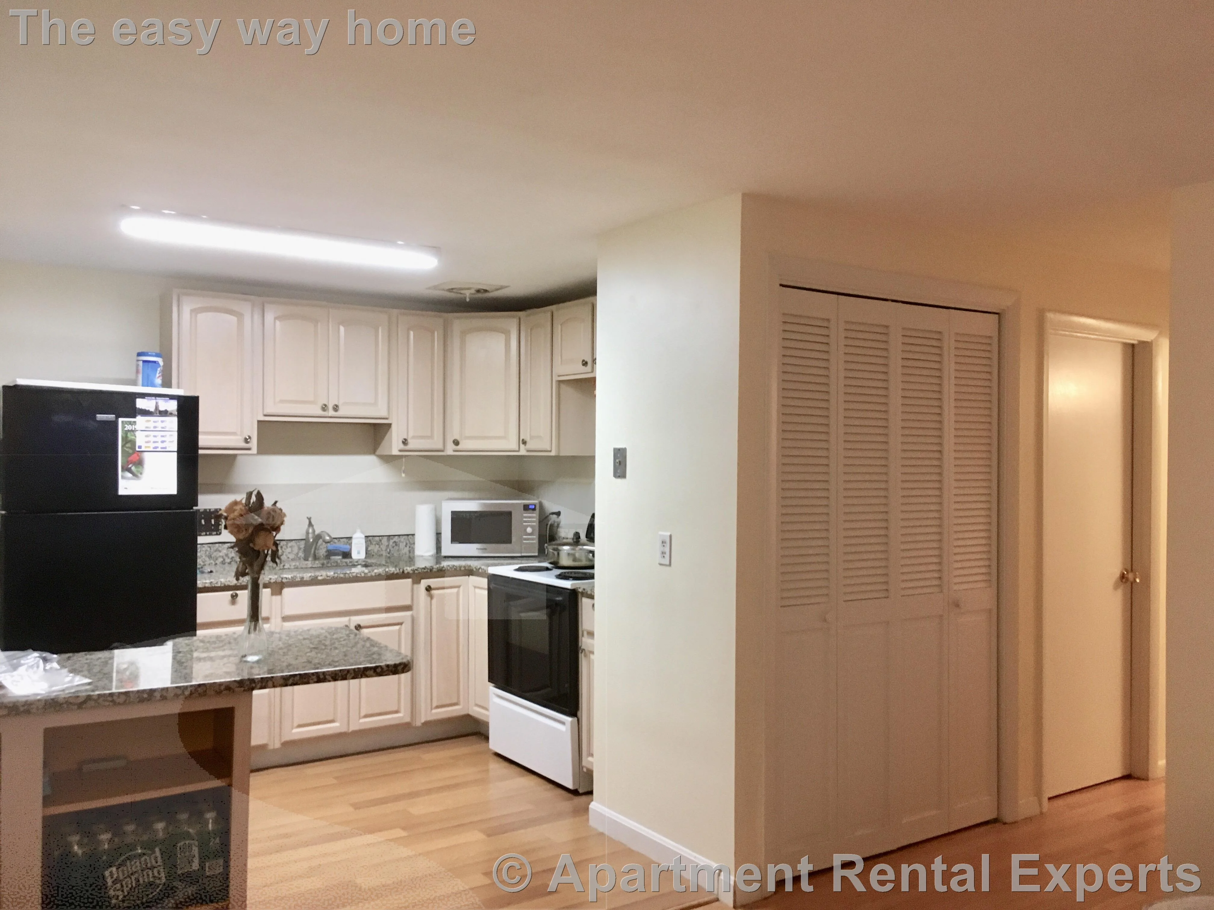 2 bed, 1 bath apartment for rent at 1 Colonial Village Dr Unit 10, North Waltham