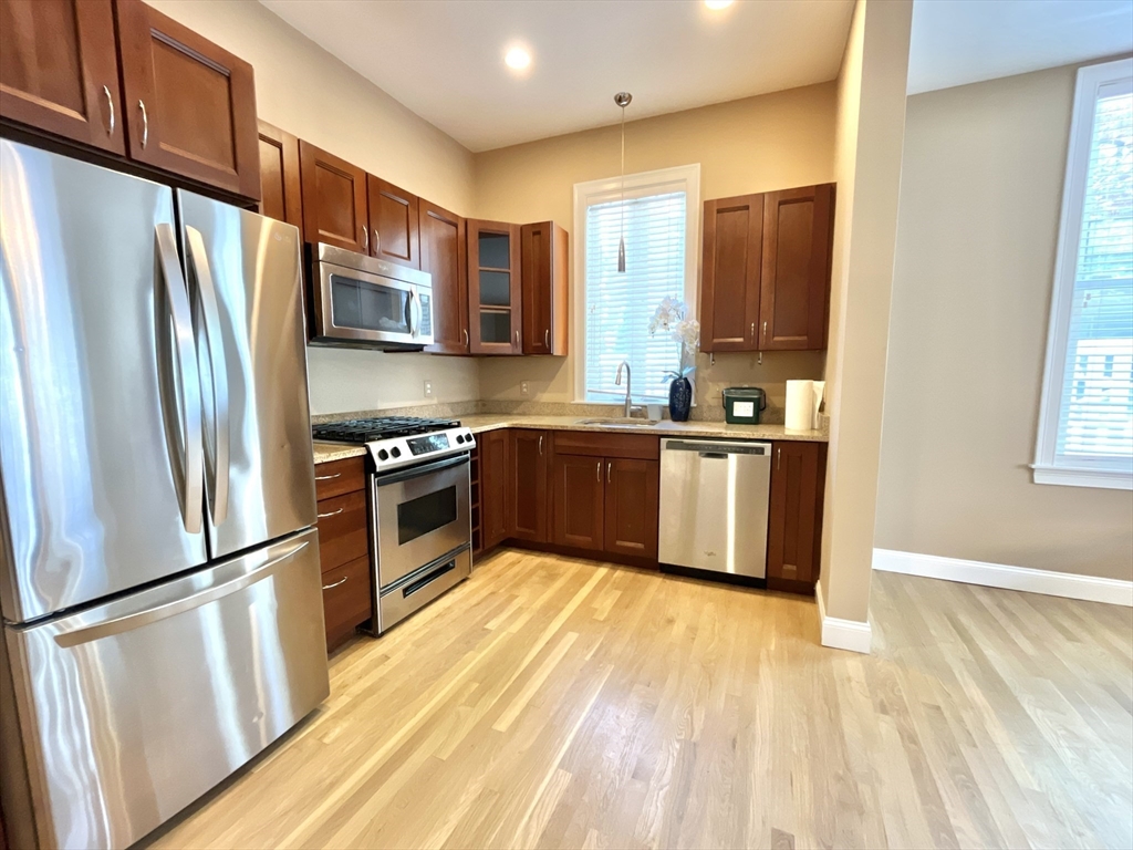2 bed, 1 bath apartment for rent at 1 Corporal Mcternan Unit 1, Cambridgeport — photo 2 of 17