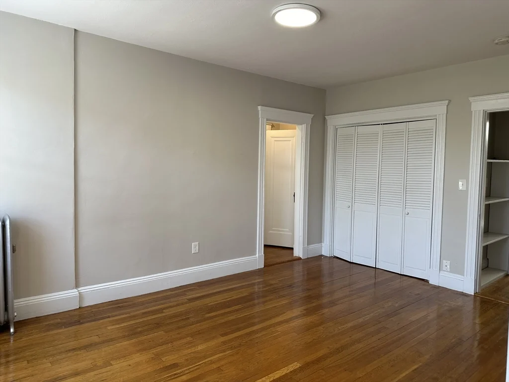 Studio bed, 1 bath apartment for rent at 1 Craigie Unit 21, Harvard Square — photo 9 of 20