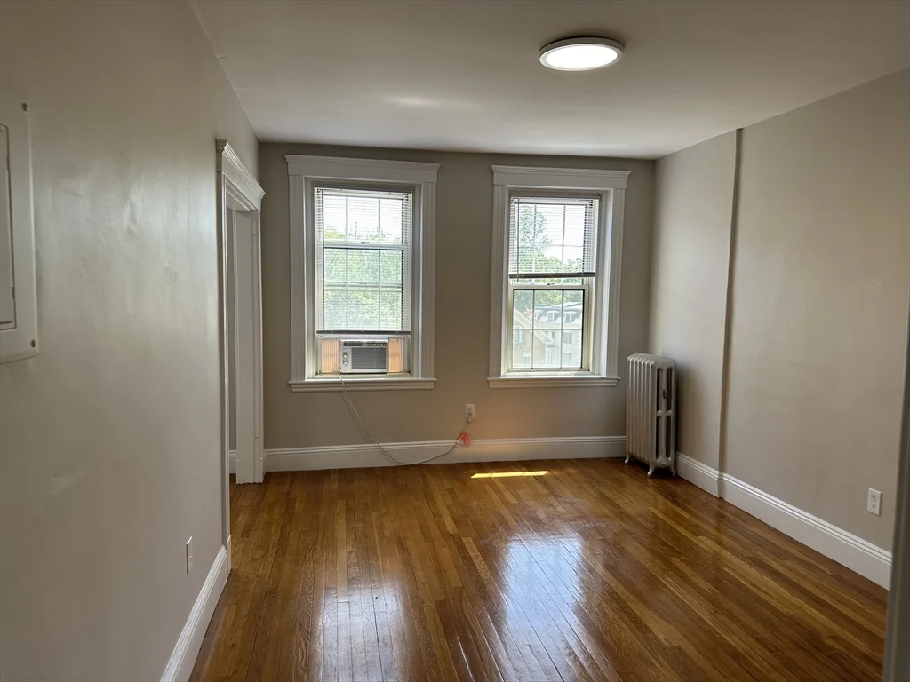 Studio bed, 1 bath apartment for rent at 1 Craigie Unit 21, Harvard Square — photo 1 of 20