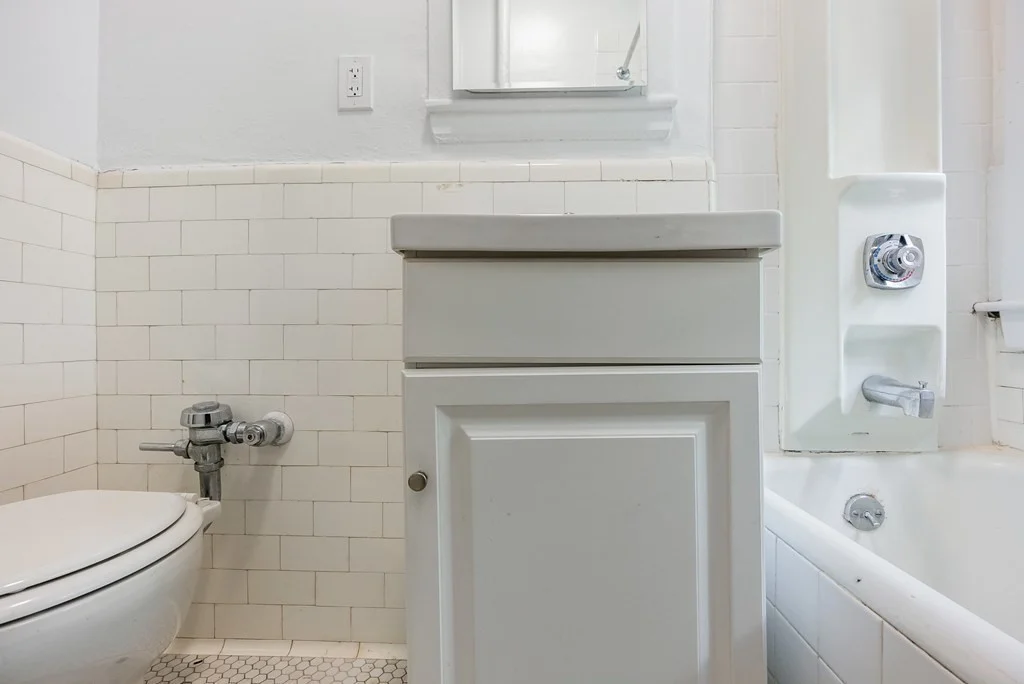 1 bed, 1 bath apartment for rent at 1 Craigie Unit 23, Harvard Square — photo 17 of 28