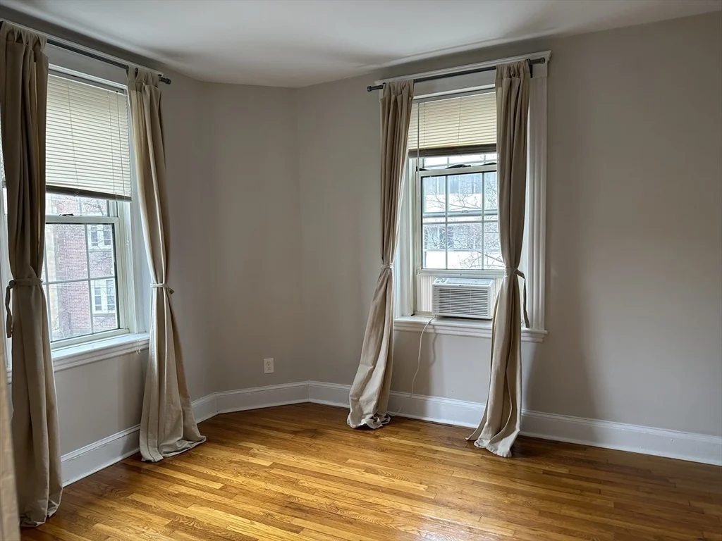 2 bed, 1 bath apartment for rent at 1 Craigie Unit 24, Harvard Square — photo 16 of 20