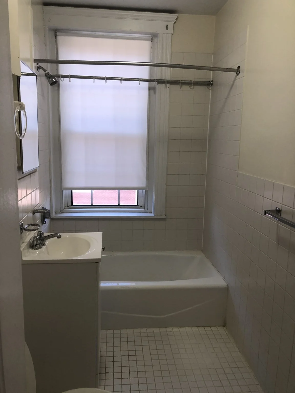Studio bed, 1 bath apartment for rent at 1 Craigie Unit 38, West Cambridge — photo 23 of 24
