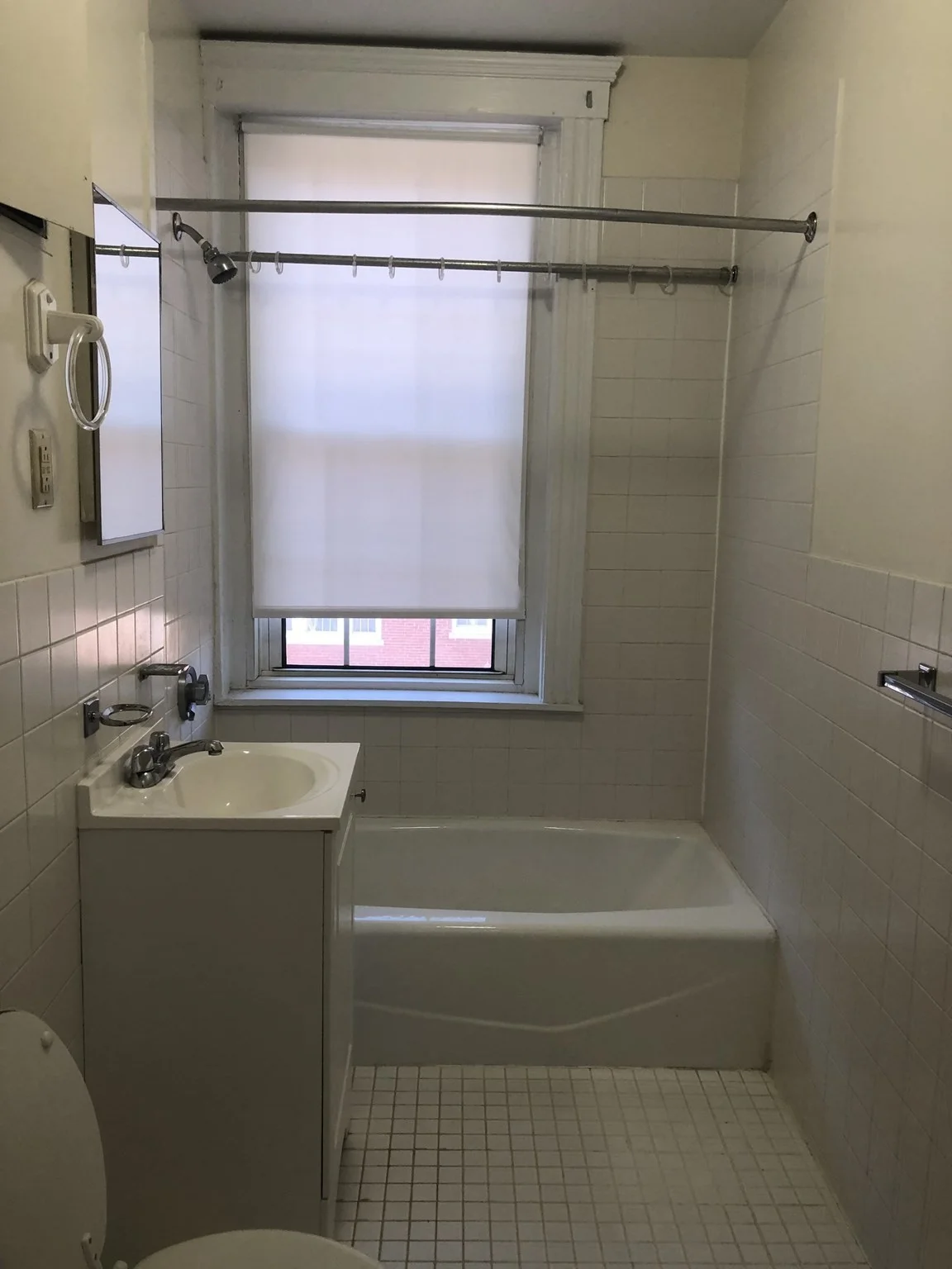 Studio bed, 1 bath apartment for rent at 1 Craigie Unit 38, West Cambridge — photo 9 of 24