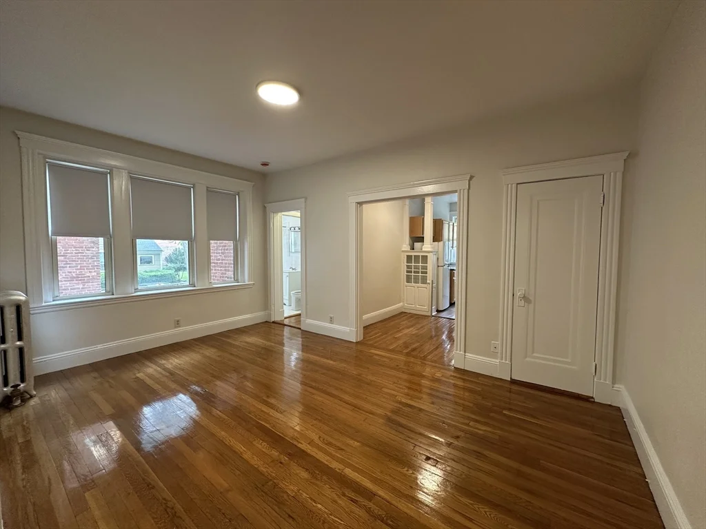 1 bed, 1 bath apartment for rent at 1 Craigie Unit 4, West Cambridge