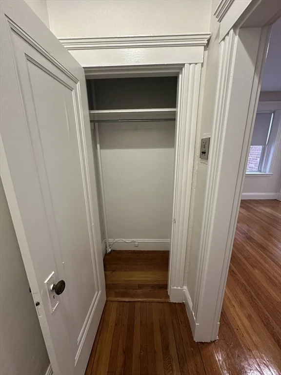 1 bed, 1 bath apartment for rent at 1 Craigie Unit 4, West Cambridge — photo 11 of 18