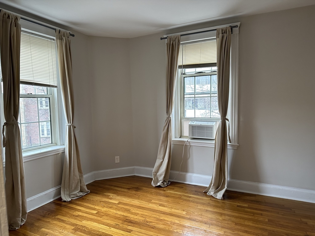 2 bed, 1 bath apartment for rent at 1 Craigie Unit 46, Harvard Square — photo 16 of 20