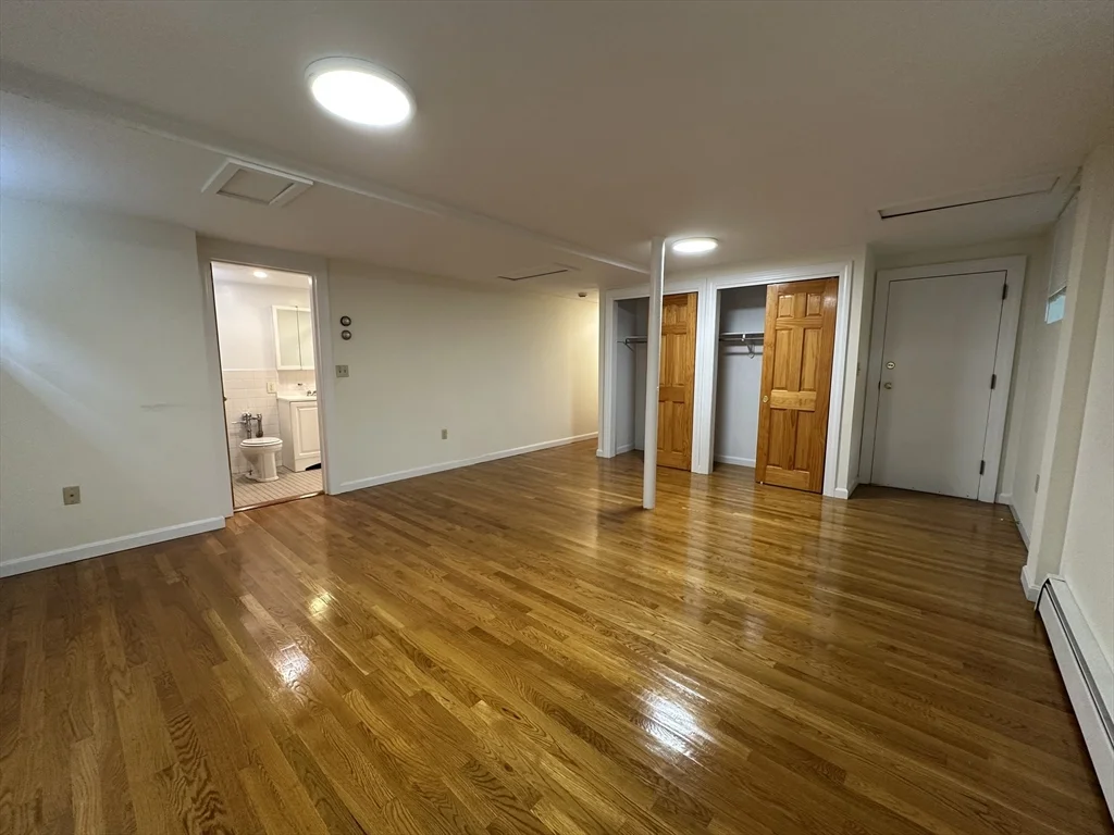 2 bed, 1 bath apartment for rent at 1 Craigie Unit B2, West Cambridge — photo 15 of 17