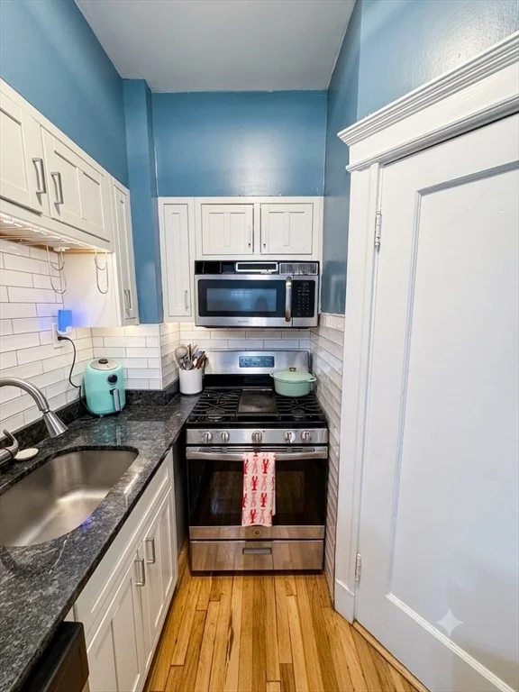 1 bed, 1 bath apartment for rent at 1 Crawford St Unit 2, Harvard Square — photo 8 of 12
