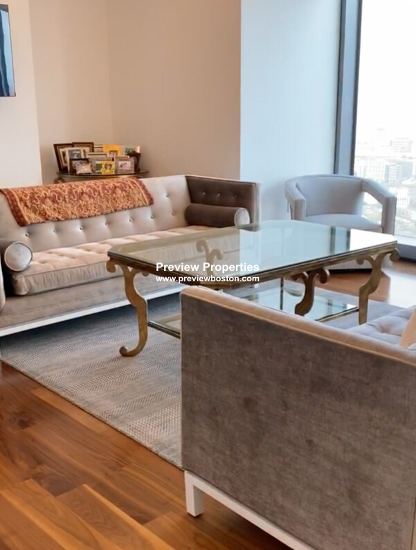 2 bed, 2.5 bath apartment for rent at 1 Dalton St, Back Bay — photo 8 of 10