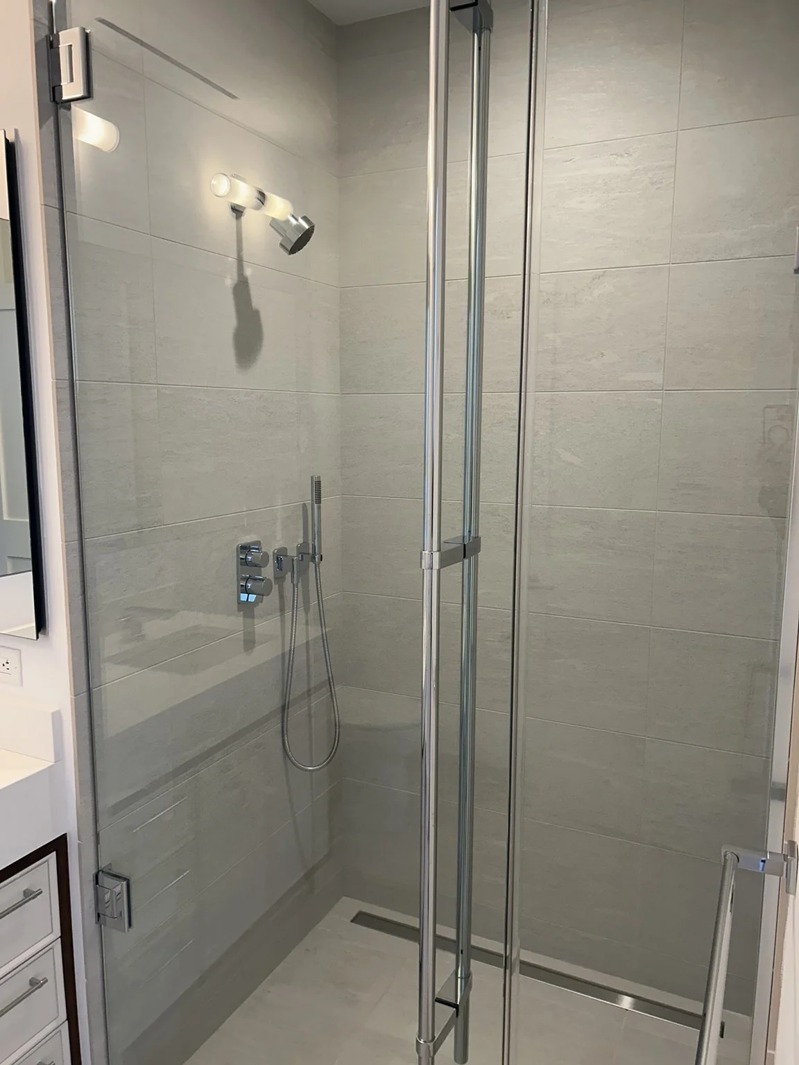 Studio bed, 1 bath apartment for rent at 1 Dalton St Unit 2406, Back Bay — photo 22 of 29