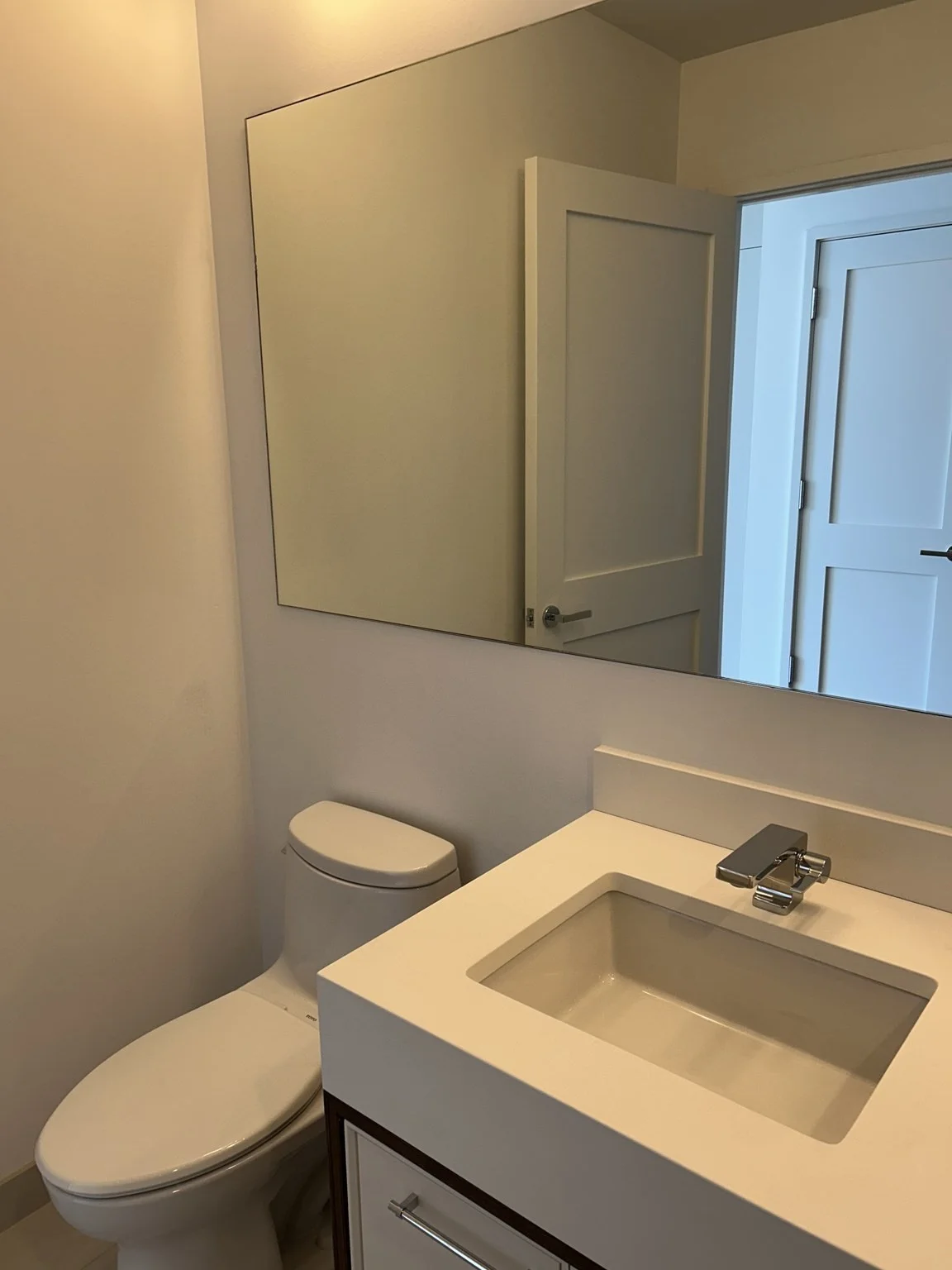 Studio bed, 1 bath apartment for rent at 1 Dalton St Unit 2406, Back Bay — photo 24 of 29