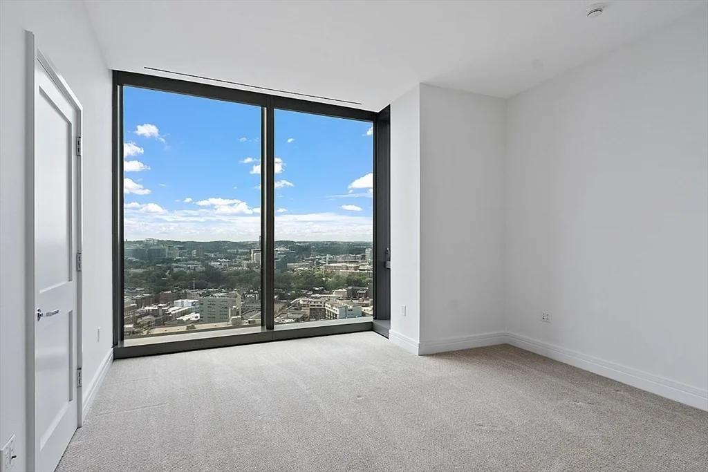 1 bed, 1.5 bath apartment for rent at 1 Dalton St Unit 2706, Back Bay — photo 9 of 39