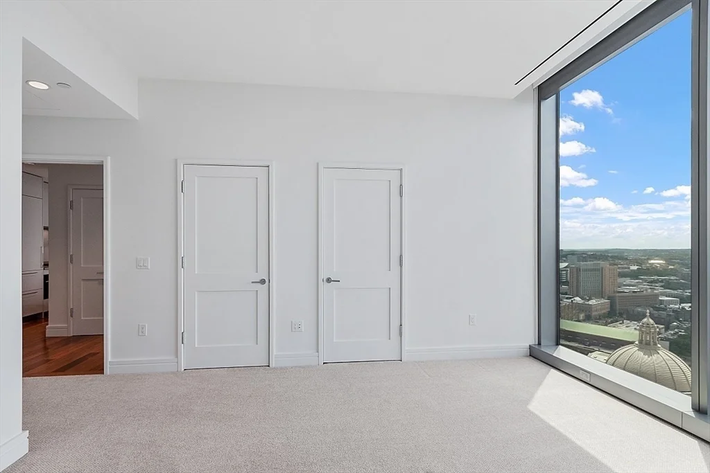 1 bed, 1.5 bath apartment for rent at 1 Dalton St Unit 2706, Back Bay — photo 13 of 39