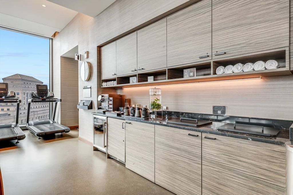 3 bed, 3 bath apartment for rent at 1 Dalton St Unit 2801, Back Bay — photo 12 of 19