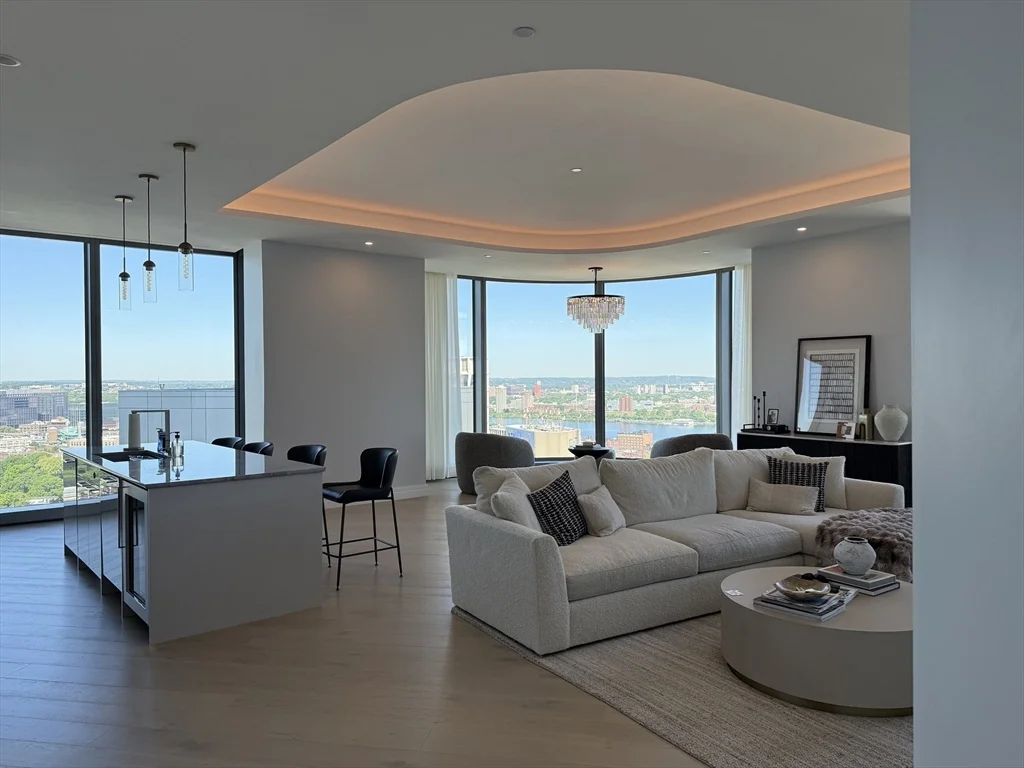 3 bed, 3 bath apartment for rent at 1 Dalton St Unit 2801, Back Bay — photo 3 of 19