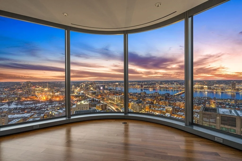 3 bed, 3 bath apartment for rent at 1 Dalton St Unit 2801, Back Bay