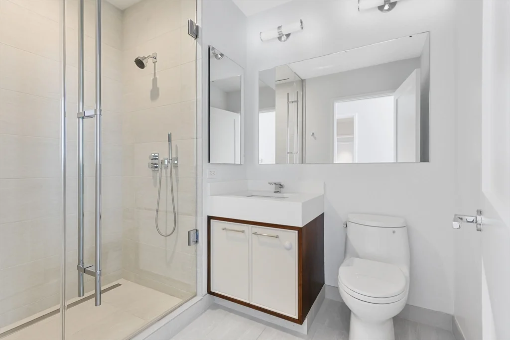 2 bed, 2.5 bath apartment for rent at 1 Dalton St Unit 3108, Back Bay — photo 25 of 39