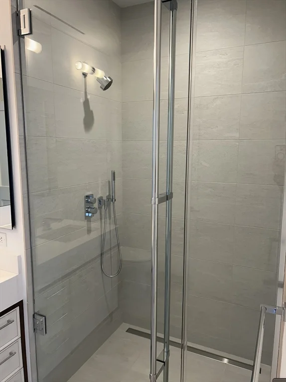 Studio bed, 1 bath apartment for rent at 1 Dalton Unit 2406, Back Bay — photo 17 of 26