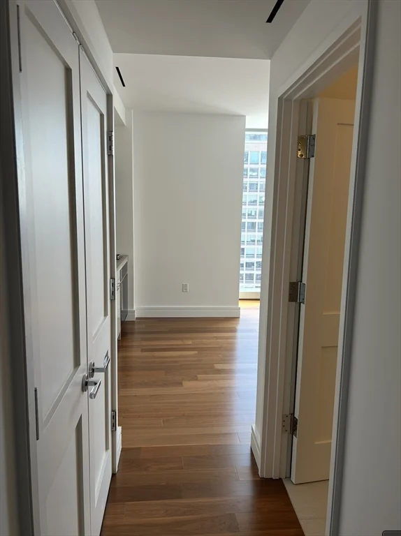 Studio bed, 1 bath apartment for rent at 1 Dalton Unit 2406, Back Bay — photo 12 of 26
