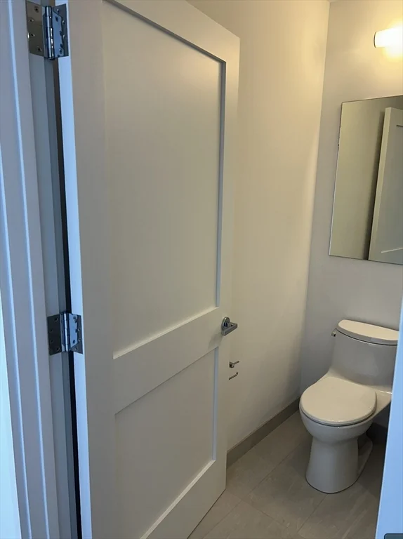 Studio bed, 1 bath apartment for rent at 1 Dalton Unit 2406, Back Bay — photo 14 of 26