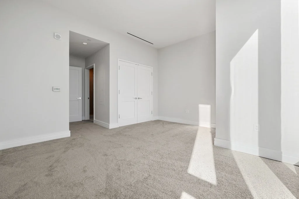 2 bed, 2 bath apartment for rent at 1 Dalton Unit 4703, Back Bay — photo 17 of 20
