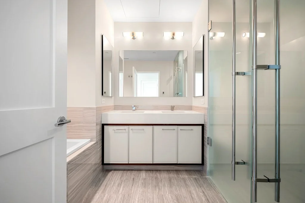 2 bed, 2 bath apartment for rent at 1 Dalton Unit 4703, Back Bay — photo 12 of 20