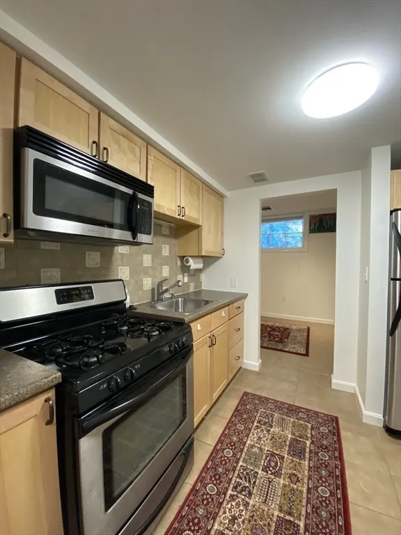 1 bed, 1 bath apartment for rent at 1 Dana St Unit 2, Mid Cambridge — photo 1 of 11