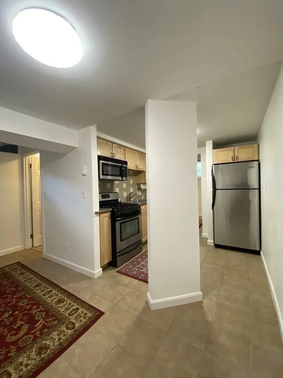 1 bed, 1 bath apartment for rent at 1 Dana St Unit 2, Mid Cambridge — photo 3 of 11