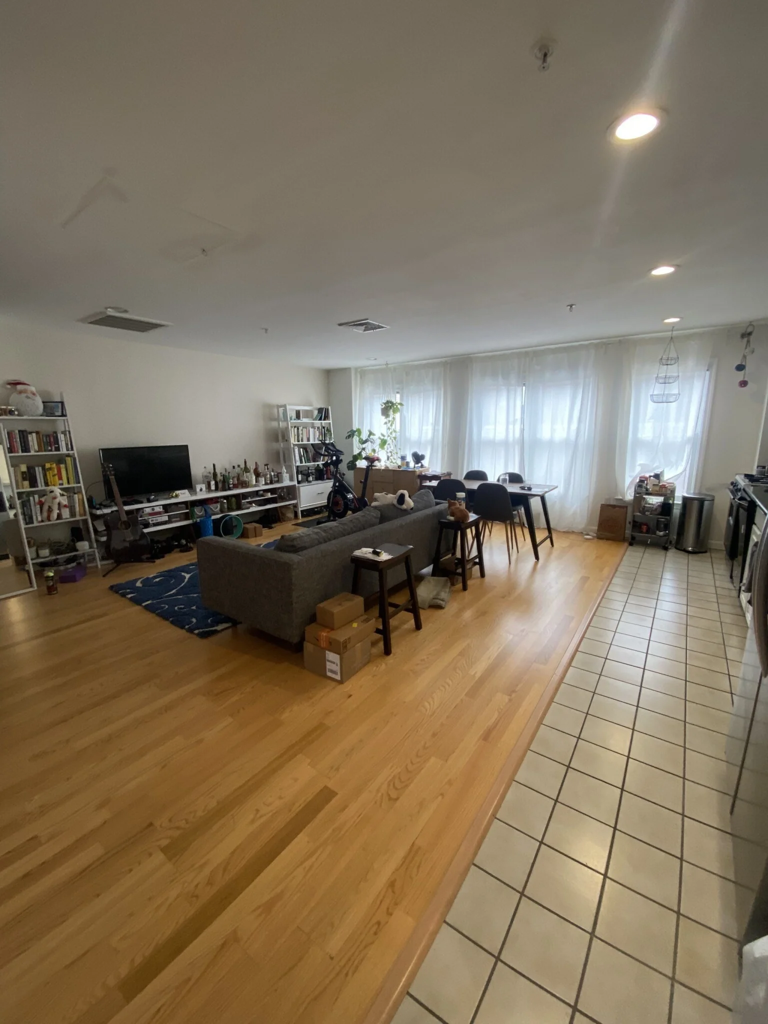 2 bed, 1 bath apartment for rent at 1 Davenport St Unit 8, North Cambridge
