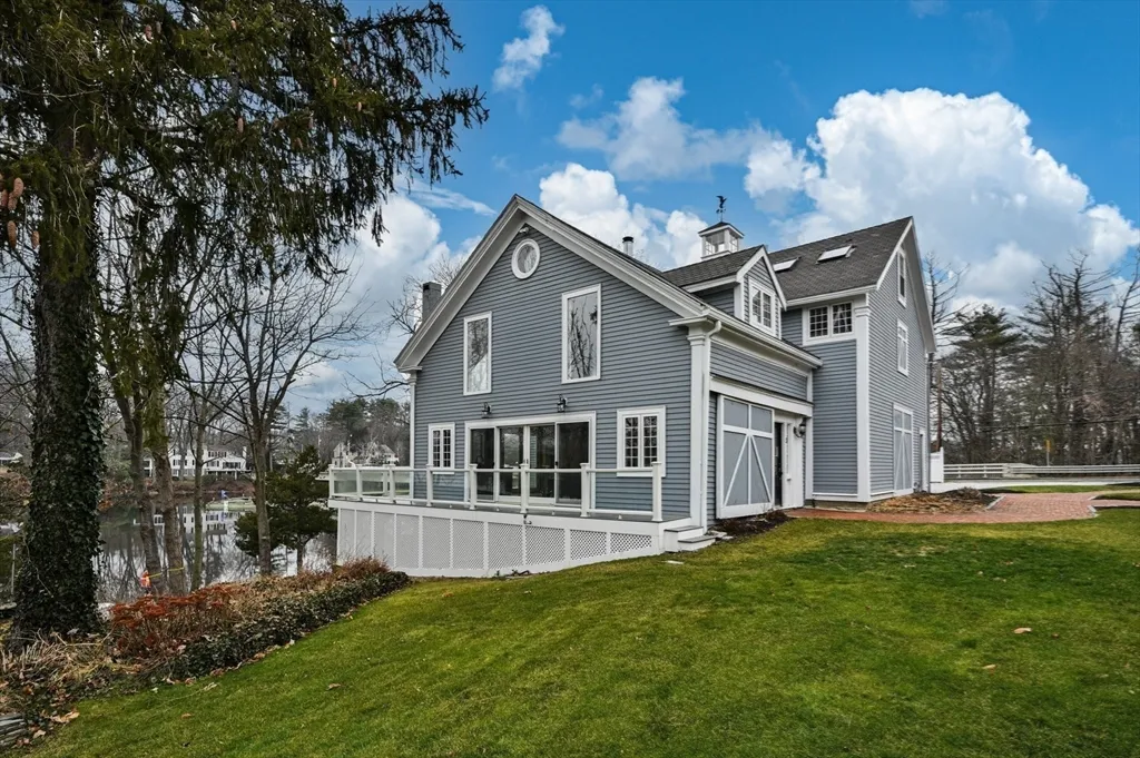 2 bed, 2 bath apartment for rent at 1 Deer Island St Unit 3, Newburyport — photo 34 of 39