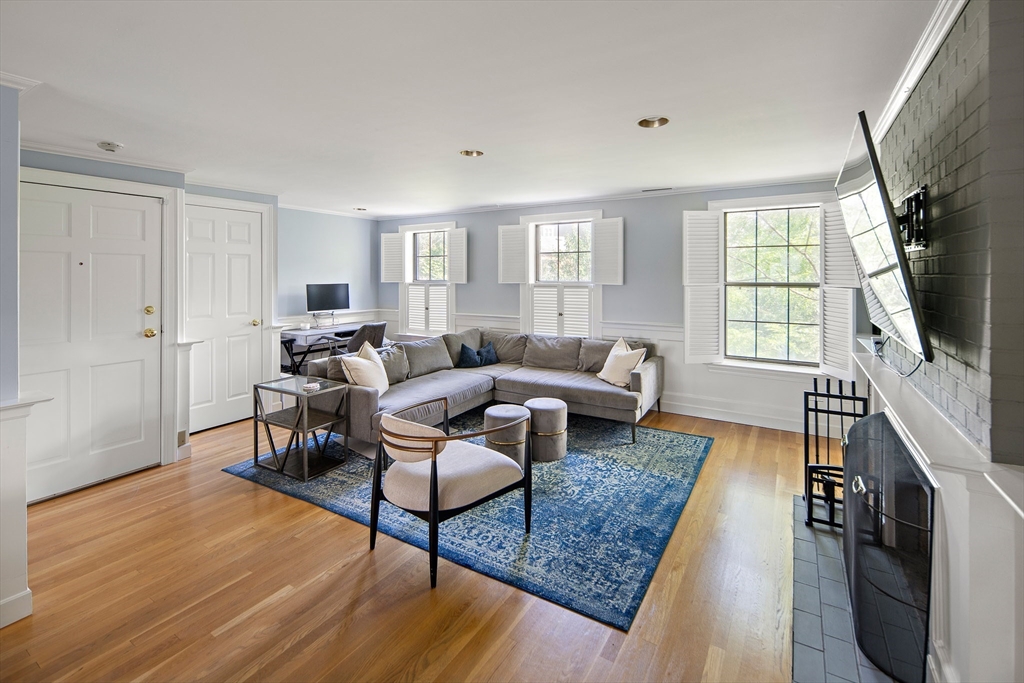2 bed, 2 bath apartment for rent at 1 Devens St Unit 3, Charlestown — photo 5 of 18