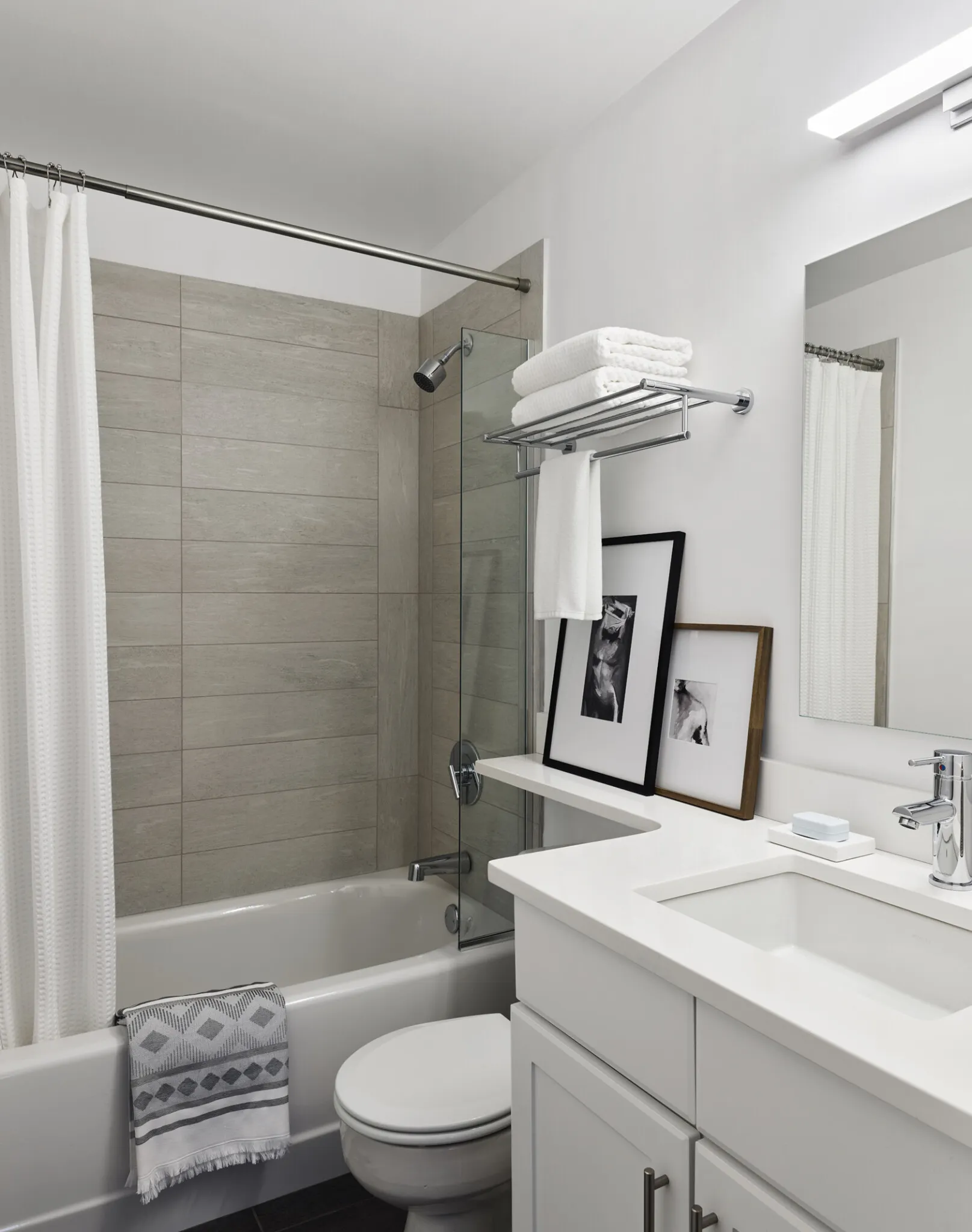 2 bed, 2 bath apartment for rent at 1 Devonshire St Unit 1905, Boston Downtown — photo 5 of 9