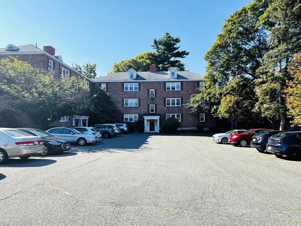 2 bed, 1 bath apartment for rent at 1 Dexter St Unit 5, Malden — photo 11 of 15