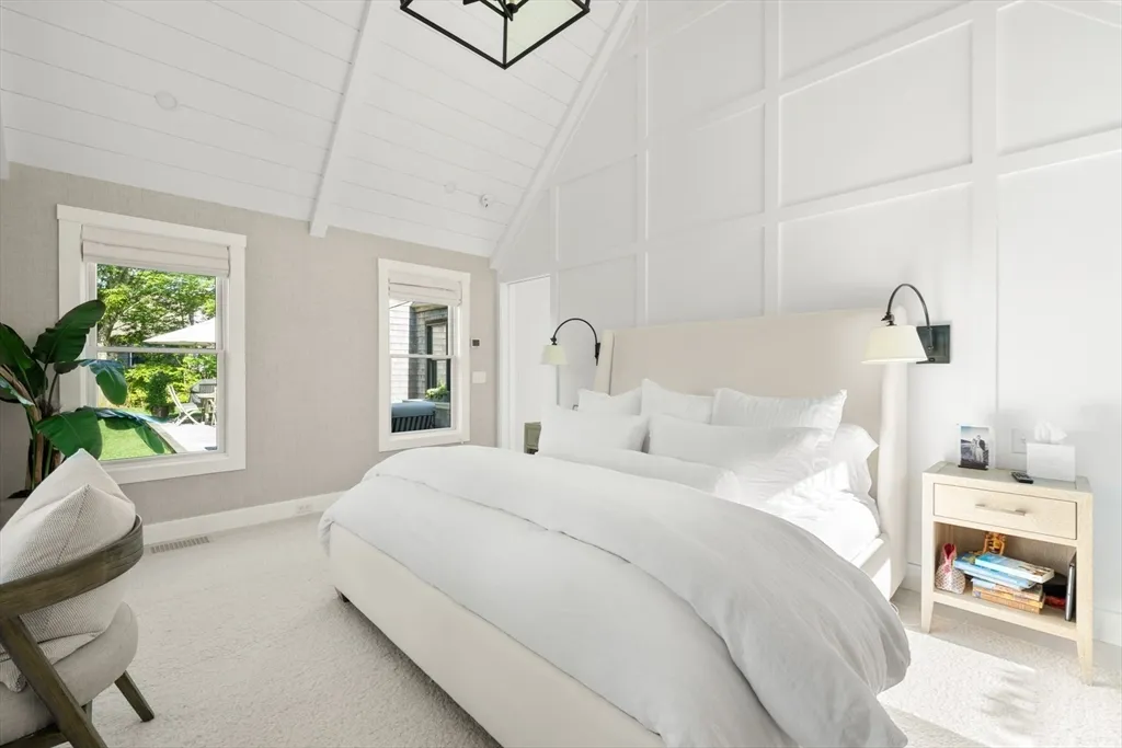 4 bed, 3 bath apartment for rent at 1 Doc Ryder, Nantucket — photo 19 of 42