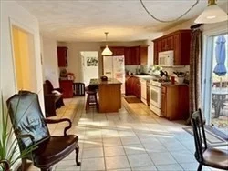 4 bed, 2 bath apartment for rent at 1 Eagle Cliff Rd, South Chelmsford — photo 6 of 12