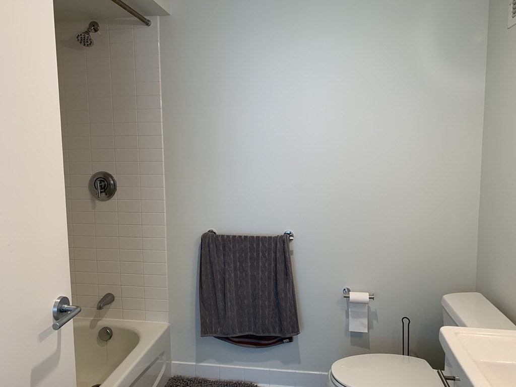 1 bed, 1 bath apartment for rent at 1 Earhart Unit 301, East Cambridge — photo 7 of 8