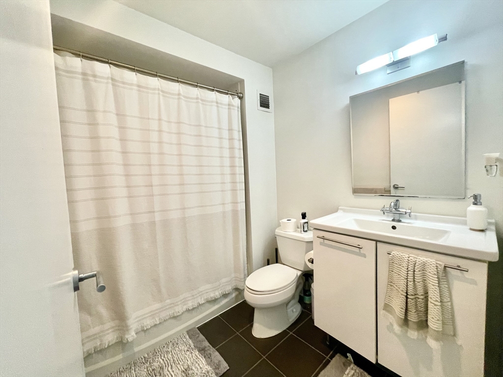 1 bed, 1 bath apartment for rent at 1 Earhart Unit 515, East Cambridge — photo 8 of 10