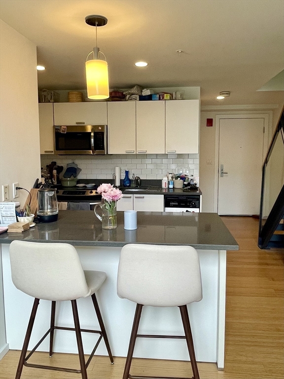 1 bed, 1 bath apartment for rent at 1 Earhart Unit 515, East Cambridge — photo 3 of 10