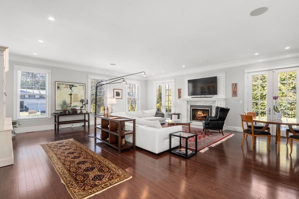 6 bed, 4+ bath apartment for rent at 1 Edmunds Rd, Wellesley Hills — photo 4 of 9